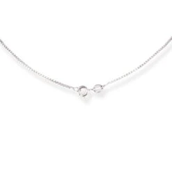 18ct White Gold Pendant & Earrings Set With Diamond Cluster Design – Elegant Women’s Jewellery 2 18ct White Gold Pendant & Earrings Set With Diamond Cluster Design – Elegant Women’s Jewellery -Mathieu Blan Chard Soldes 18ct white gold box chain with ring clasp CH 09067