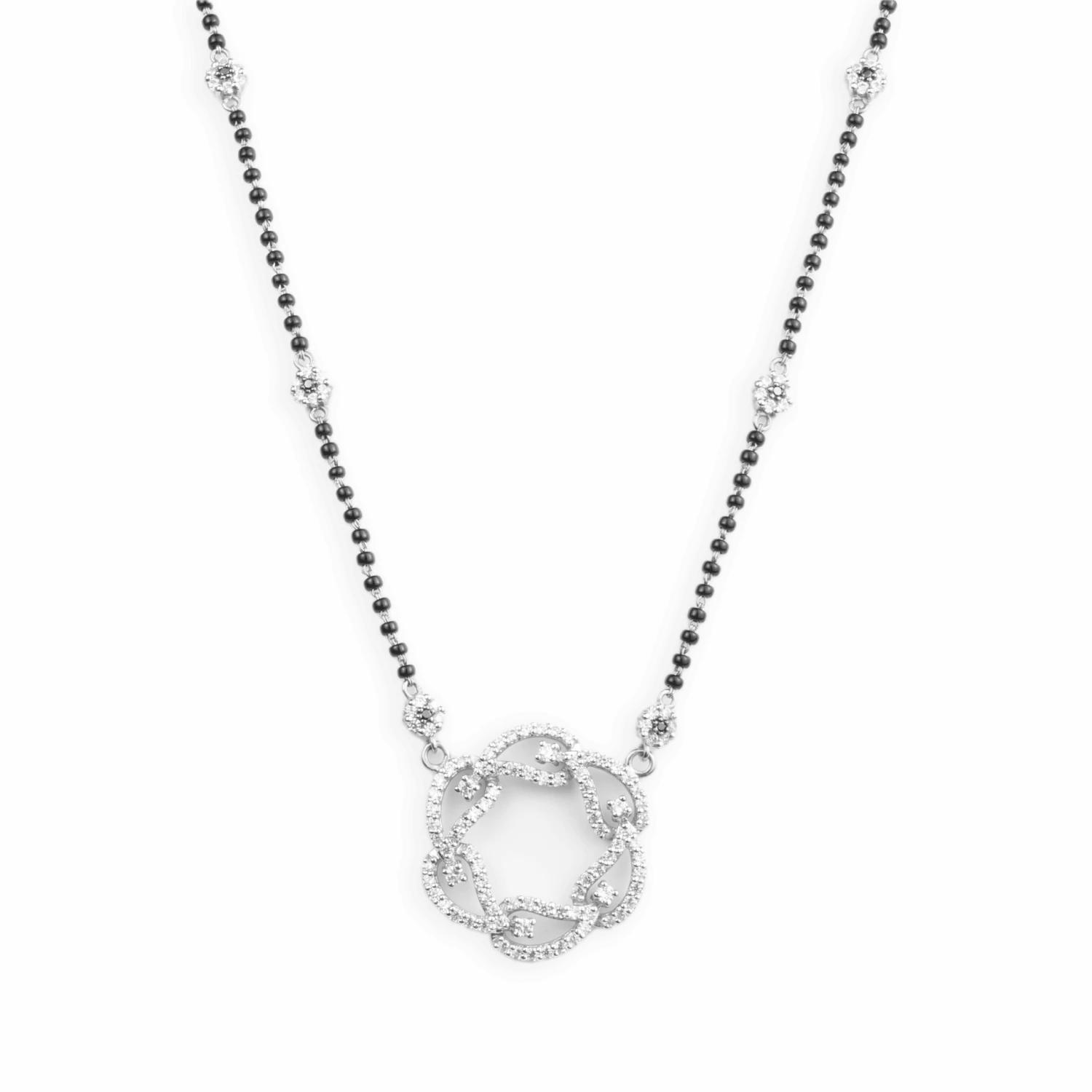 22ct Gold / 18ct White Gold Adjustable Cubic Zirconia Mangal Sutra with Lobster Clasp MS-2081 / MS9004 22ct Gold / 18ct White Gold Adjustable Cubic Zirconia Mangal Sutra With Lobster Clasp MS-2081 / MS9004 -Mathieu Blan Chard Soldes 18ct white gold cubic zirconia mangal sutra necklace with lobster clasp MS9004 scaled