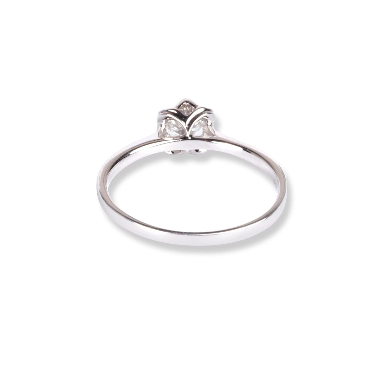 18ct White Gold Diamond Engagement Ring KCLWR052300 18ct White Gold Diamond Engagement Ring KCLWR052300 -Mathieu Blan Chard Soldes 18ct white gold diamond engagement ring 4 scaled