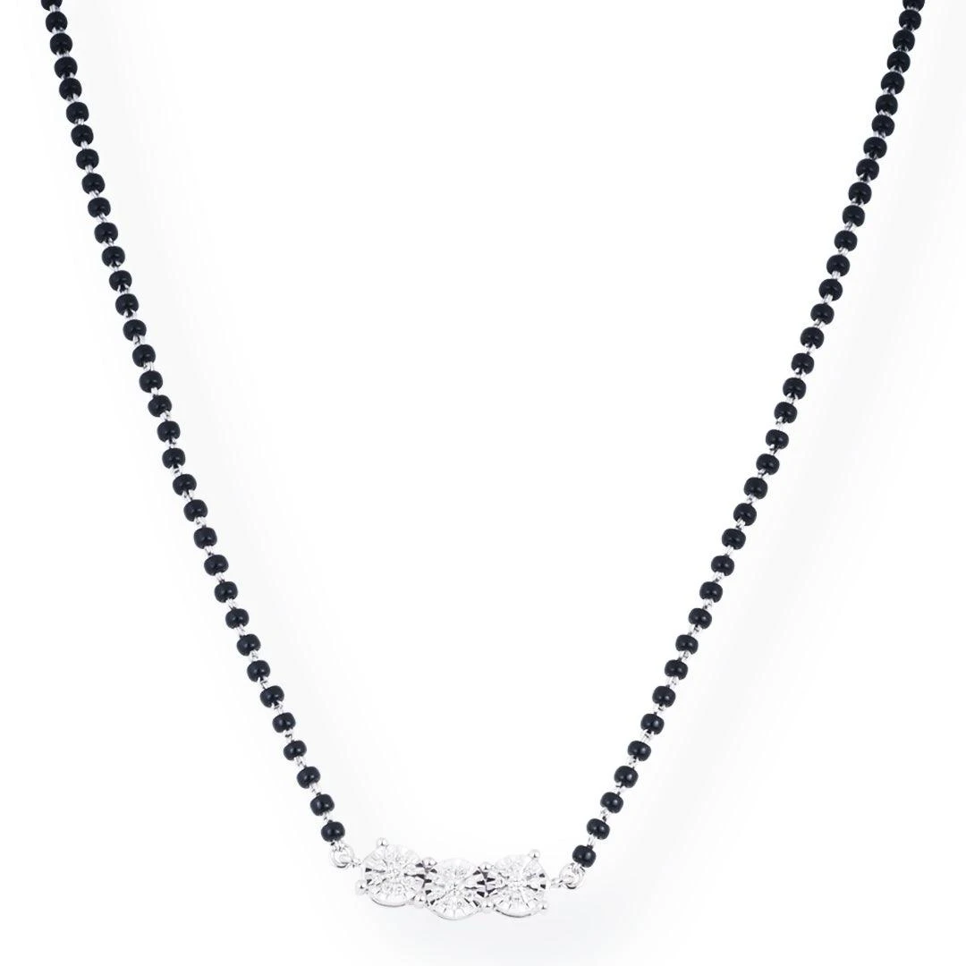18ct White Gold Mangal Sutra with Black Beads and Diamond Accents 18ct White Gold Mangal Sutra With Black Beads And Diamond Accents -Mathieu Blan Chard Soldes 18ct White Gold Mangal Sutra with Black Beads and Diamond Accents 2