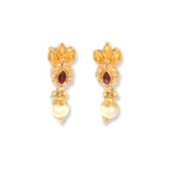 22ct Gold Set With Red & White Cubic Zirconia Stones And Cultured Pearls (Necklace + Drop Earrings) 2 22ct Gold Set With Red & White Cubic Zirconia Stones And Cultured Pearls (Necklace + Drop Earrings) -Mathieu Blan Chard Soldes 22ct gold set with red white cubic zirconia stones and cultured pearls necklace dropearrings 3