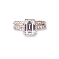 22ct Gold Engagement Ring And Wedding Band Set With Swarovski Zirconia Stones LR-6634 4 22ct Gold Engagement Ring And Wedding Band Set With Swarovski Zirconia Stones LR-6634 -Mathieu Blan Chard Soldes 22ctGoldEngagementRingandWeddingBandSetwithSwarovskiZirconiaStones 12