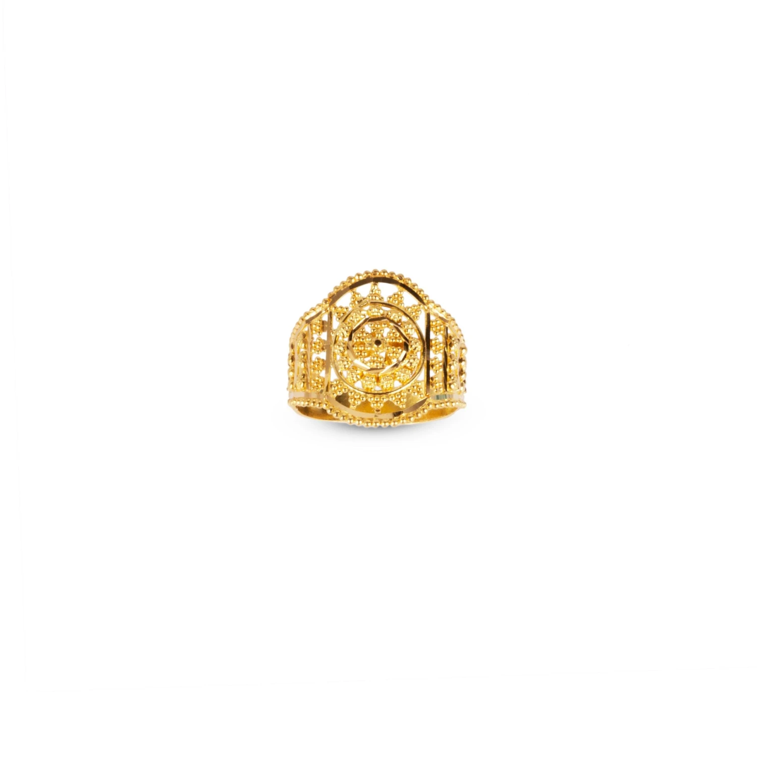 22ct Gold Filigree Ring (4.0g) LR-6637 22ct Gold Filigree Ring (4.0g) LR-6637 -Mathieu Blan Chard Soldes 22ctGoldFiligreeRing 4.0g LR 6637 2 scaled