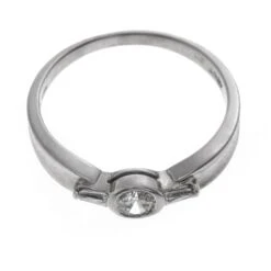 18ct White Gold Cubic Zirconia Dress Ring LR-2362 -Mathieu Blan Chard Soldes LR 2362 D