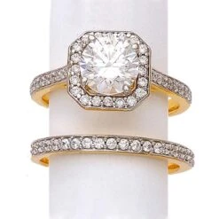 22ct Gold Swarovski Zirconia Engagement Ring And Wedding Band Suite (6.82g) LR21596