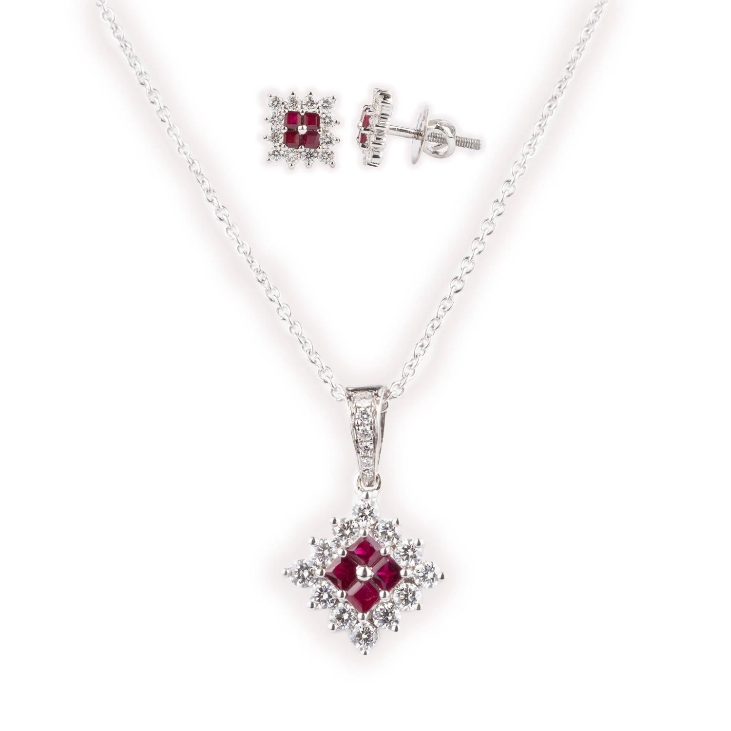 18ct White Gold Diamond & Ruby Chain, Pendant and Earrings Set CH11807-16 MCS2597 MCS2598 18ct White Gold Diamond & Ruby Chain, Pendant And Earrings Set CH11807-16 MCS2597 MCS2598 -Mathieu Blan Chard Soldes MCS2597 MCS2598