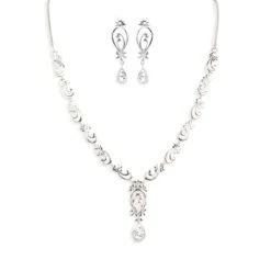 18ct White Gold Necklace And Earrings Set (13.2g) P&E14006