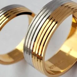 22ct Gold Wedding Band With Diamond Cut And Rhodium Finish LR/GR-8221 -Mathieu Blan Chard Soldes R 822122ct gold wedding band with diamond cut and micro facet finish R 8221 c