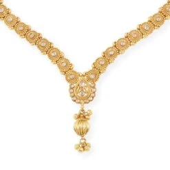 Vintage-Inspired 22ct Gold Filigree Necklace And Earrings Set With Cubic Zirconia Accents 3 Vintage-Inspired 22ct Gold Filigree Necklace And Earrings Set With Cubic Zirconia Accents -Mathieu Blan Chard Soldes Vintage Inspired 22ct Gold Filigree Necklace and Earrings Set with Cubic Zirconia Accents 3