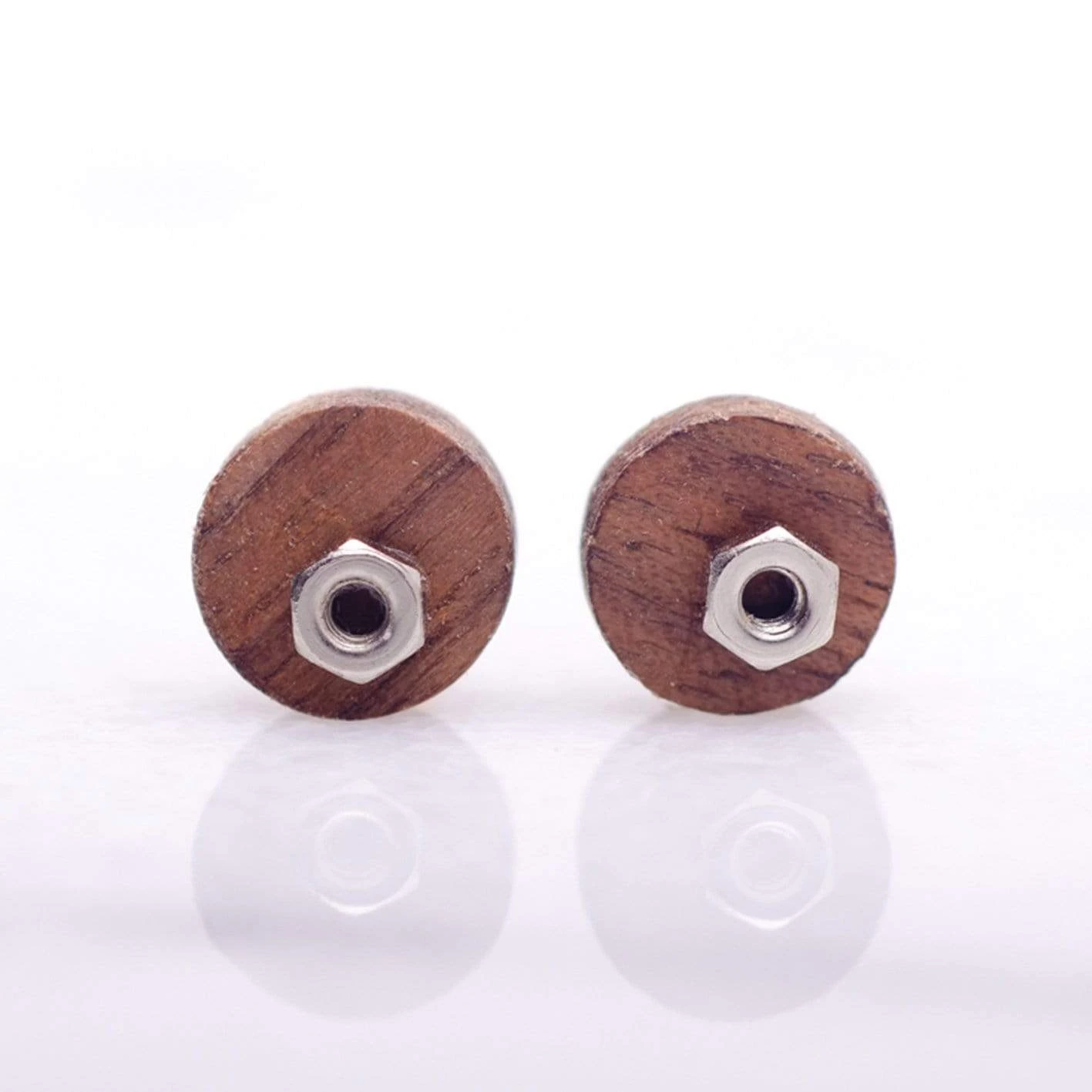Boucles d'oreilles en bois et boulons personnalisée Boucles D'oreilles En Bois Et Boulons Personnalisée -Mathieu Blan Chard Soldes atelier du bon bouleau boucles d oreilles en bois et boulons personnalisee 20990584881319