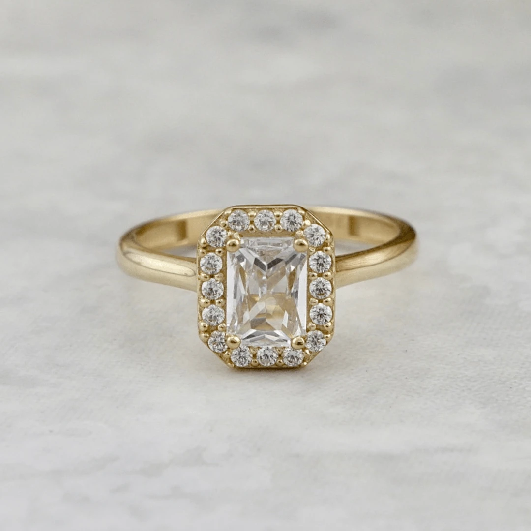 Bague Émeraude en or jaune 10K Bague Émeraude En Or Jaune 10K -Mathieu Blan Chard Soldes bague emeraude en or jaune 10k bague cz coupe emeraude en or jaune 10k mathieu blanchard mathieu blanchard joaillerie 43649852276984