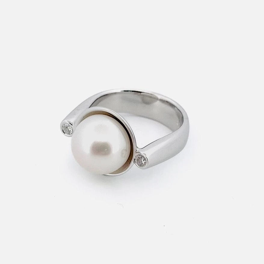 Bague La Perlée en argent sterling Bague La Perlée En Argent Sterling -Mathieu Blan Chard Soldes bague en argent sterling et perle bouton jean bastien mathieu blanchard 39515473838328