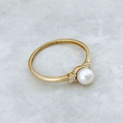 Bague En Or 10K Et Perle -Mathieu Blan Chard Soldes bague en or 10k et perle bague perle d eau douce 5mm et or 10k mathieu blanchard mathieu blanchard joaillerie 1170887440