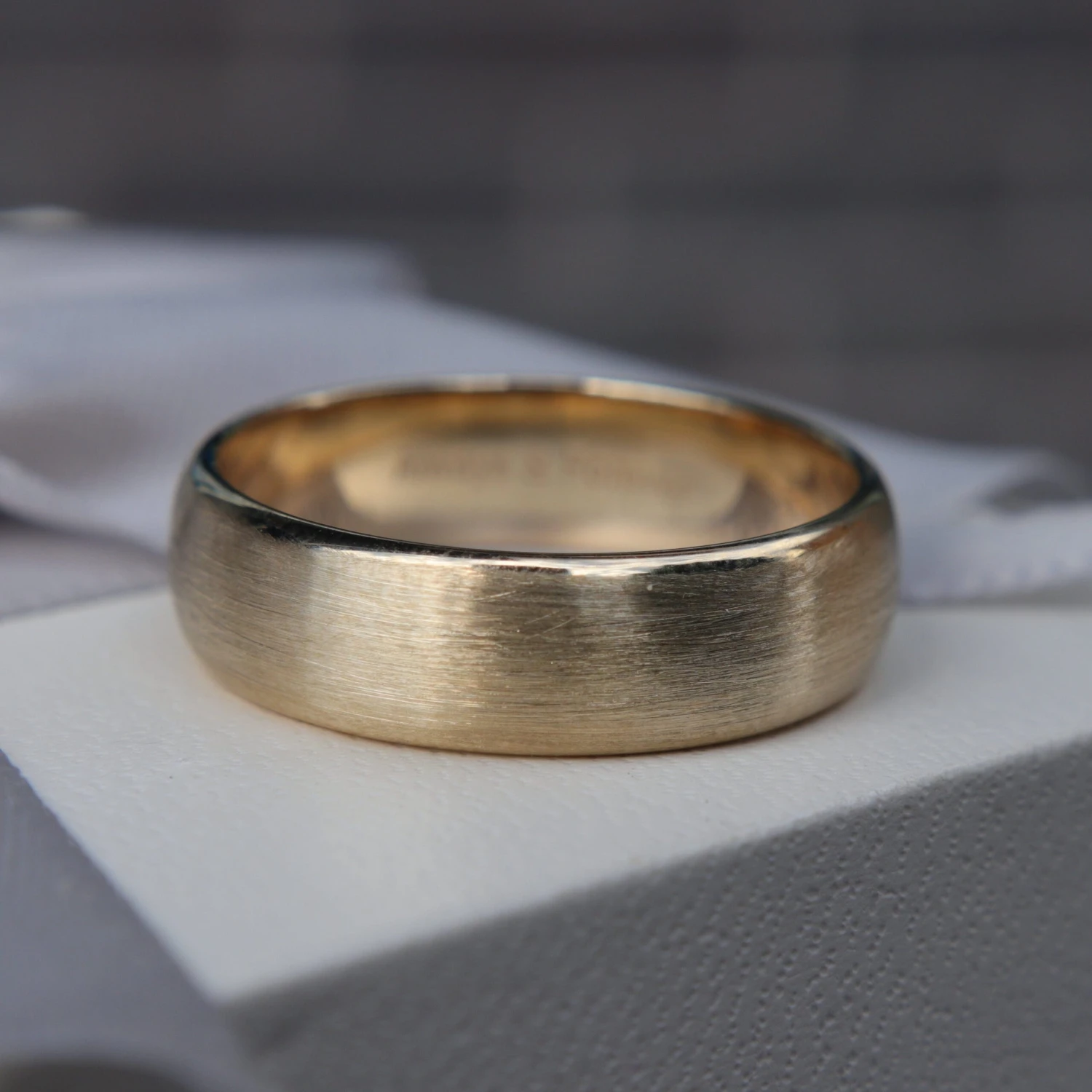 Bague Classique en or 10K Bague Classique En Or 10K -Mathieu Blan Chard Soldes bague jonc classique en or 10k mathieu blanchard bagues mathieu blanchard 39497289728248 scaled