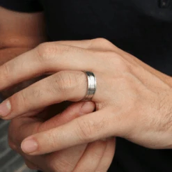 Bague En Or 10K 3 Bague En Or 10K -Mathieu Blan Chard Soldes bague jonc en or 10k mathieu blanchard jonc 6mm en or blanc 10k satine bagues de fiancailles homme mathieu blanchard joaillerie 1170887190