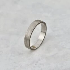 Bague Jonc Le Massif En Argent Sterling -Mathieu Blan Chard Soldes bague jonc le massif en argent sterling mathieu blanchard jonc massif rustique en argent finition platine mathieu blanchard mathieu blanchard joaillerie 1143897625