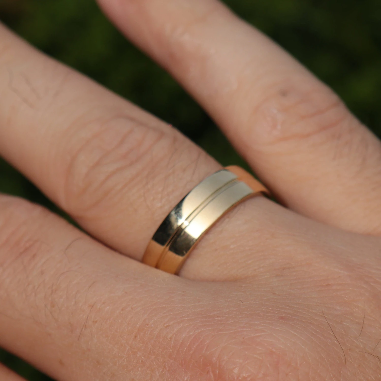 Bague Rivière en or 10K Bague Rivière En Or 10K -Mathieu Blan Chard Soldes bague jonc riviere en or 10k mathieu blanchard bagues mathieu blanchard 39534835761400 scaled