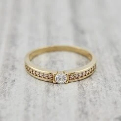 Bague Semi-éternité En Or Jaune Ou Blanc 10K 11 Bague Semi-éternité En Or Jaune Ou Blanc 10K -Mathieu Blan Chard Soldes bague semi eternite en or jaune ou blanc 10k bague semi eternite en or 10k bijouterie mathieu blanchard mathieu blanchard joaillerie 1051762571