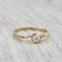 Bague Solitaire En Or 10K Et Moissanites -Mathieu Blan Chard Soldes bague solitaire en or 10k et moissanites mathieu blanchard bagues mathieu blanchard 40790121840888