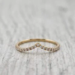 Bague V En Or 10K Et Moissanites