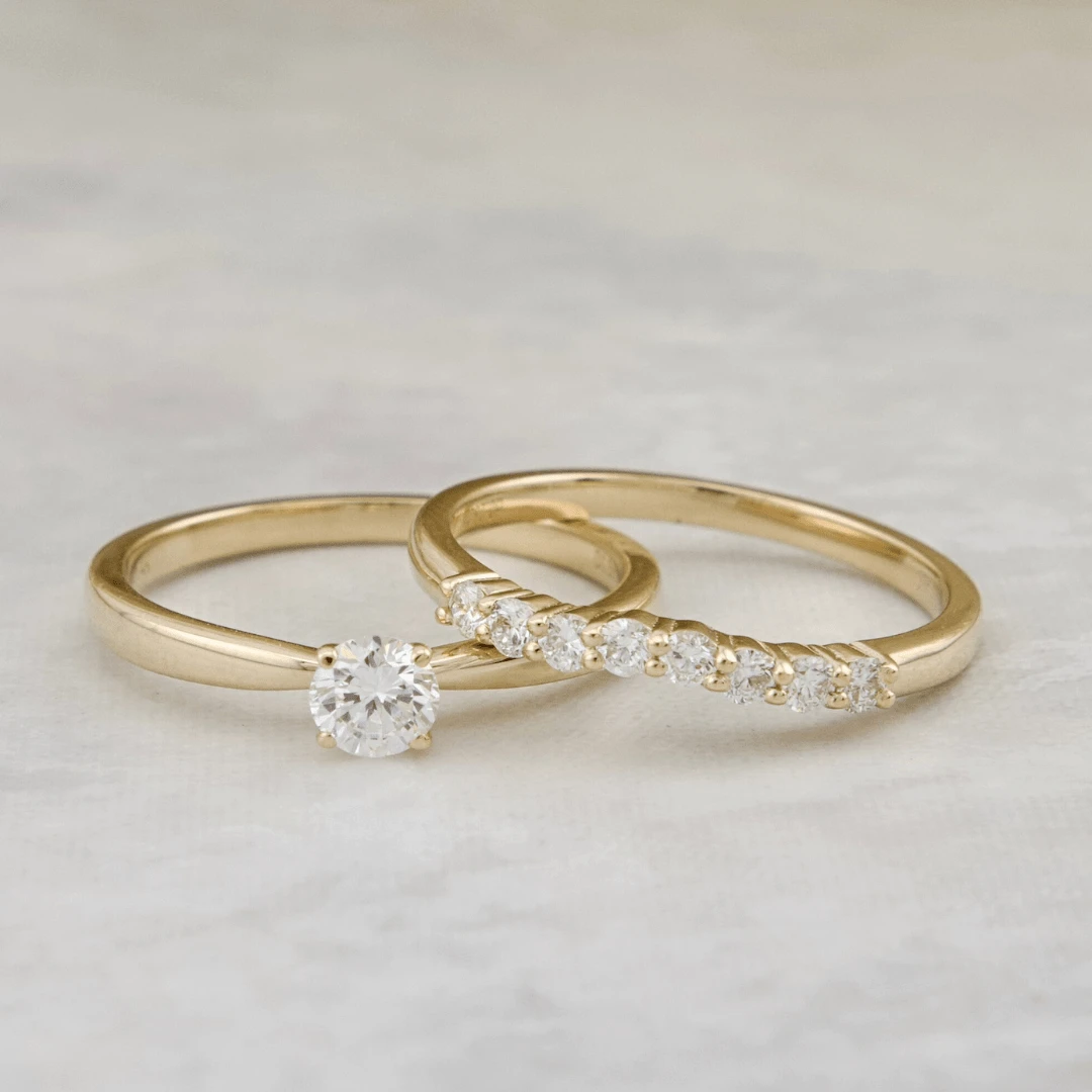 Bagues Ensemble d'alliances Classique en or 14K - 18K ou platine et diamants Bagues Ensemble D'alliances Classique En Or 14K - 18K Ou Platine Et Diamants -Mathieu Blan Chard Soldes bagues ensemble d alliances classique en or 14k et diamants mathieu blanchard duo solitaire diamants 0 3ct et et jonc 0 28ctw mathieu blanchard mathieu blanchard joaillerie 1100466927