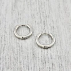 Boucles D'oreilles Anneaux Simples En Acier