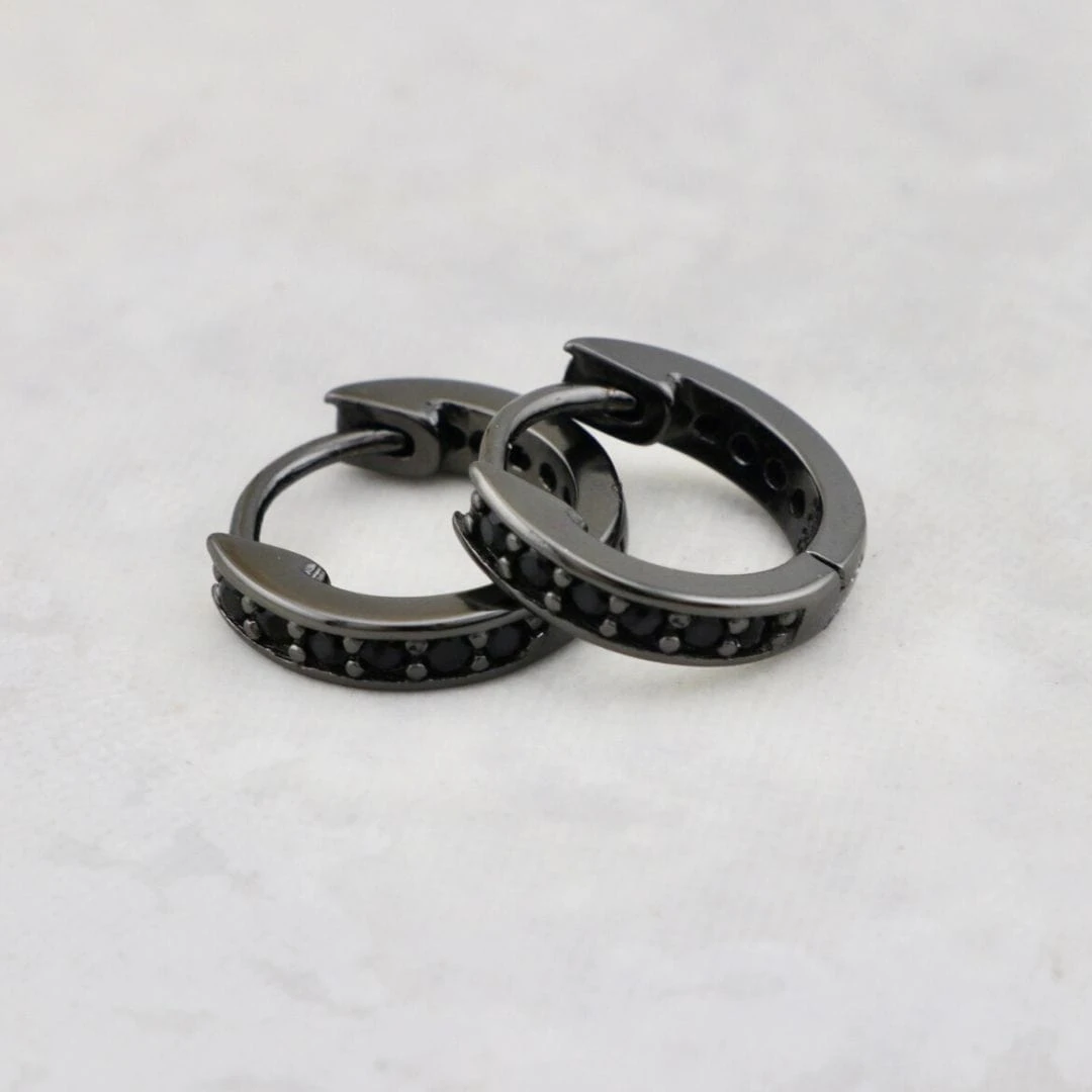 Boucles d'oreilles Huggies Midnight en argent sterling Boucles D'oreilles Huggies Midnight En Argent Sterling -Mathieu Blan Chard Soldes boucles d oreilles huggies midnight en argent sterling noir mathieu blanchard pbonm12757s anneaux midnight en argent sterling noir mathieu blanchard mathieu blanchard joaillerie 42451453378808