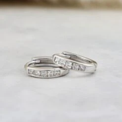 Boucles D'oreilles Huggies Princesse En Argent Sterling