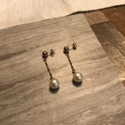 Boucles D’oreilles Perles 8mm Et Chaines En Or Jaune 14K -Mathieu Blan Chard Soldes boucles d oreilles perles 8mm et chaines en or jaune 14k 36162469789944