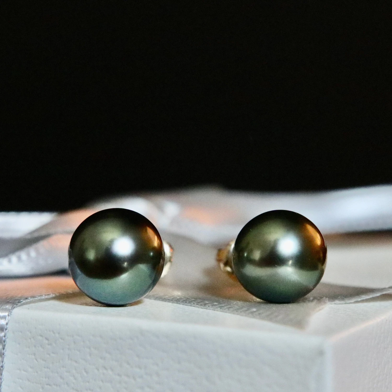 Boucles d’oreilles perles de Tahiti et or 14K Boucles D’oreilles Perles De Tahiti Et Or 14K -Mathieu Blan Chard Soldes boucles d oreilles perles de tahiti et or 14k or 14k 8 mm mathieu blanchard mathieu blanchard 39264322322680 scaled