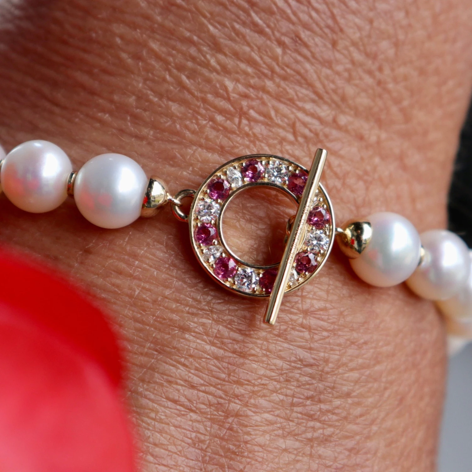 Bracelet de perles d'eau douce, or 14K serti de tourmalines et diamants Bracelet De Perles D'eau Douce, Or 14K Serti De Tourmalines Et Diamants -Mathieu Blan Chard Soldes bracelet de perles d eau douce or 14k serti de tourmalines et diamants or 14k 7 pouces mathieu blanchard colliers mathieu blanchard 39311050342648 scaled