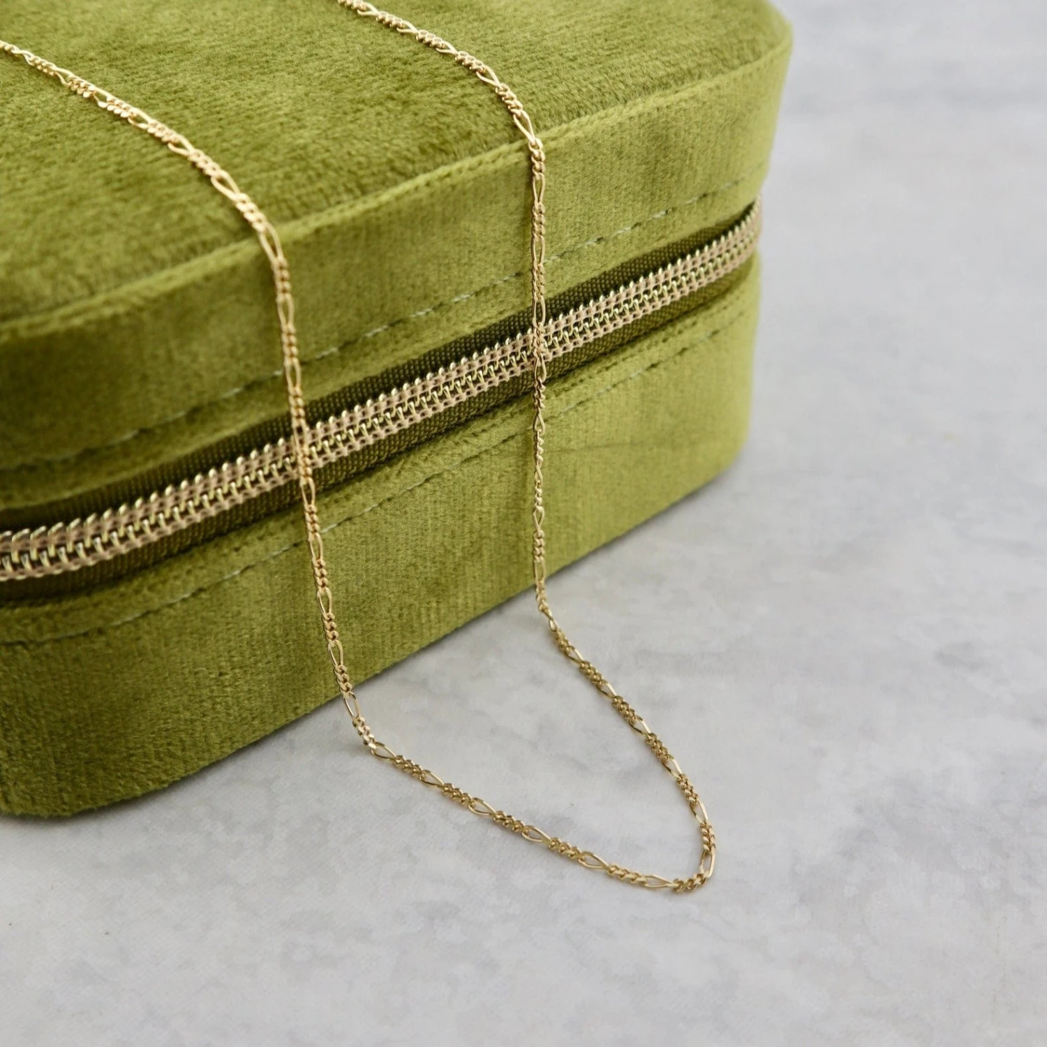 Chaine Figaro en or 10K Chaine Figaro En Or 10K -Mathieu Blan Chard Soldes chaine figaro en or 10k chaine figaro en or solide 10k 18 pouces mathieu blanchard mathieu blanchard joaillerie 41367394353400