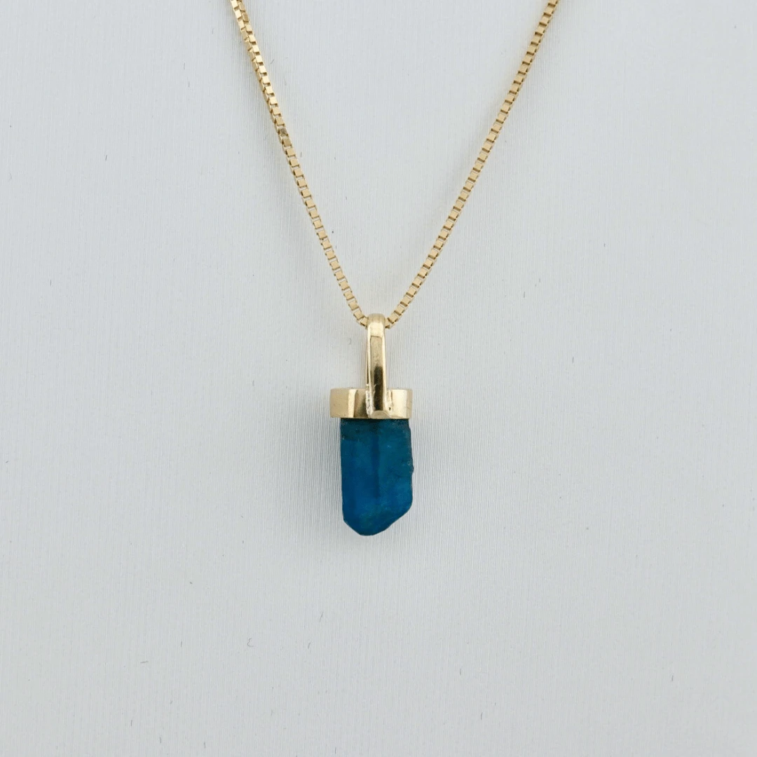 Collier Amulette or 14K et apatite Collier Amulette Or 14K Et Apatite -Mathieu Blan Chard Soldes collier amulette or 14k et apatite mathieu blanchard pcom12610s collier apatite et or jaune 14k mathieu blanchard joaillerie mathieu blanchard joaillerie 41536129827064