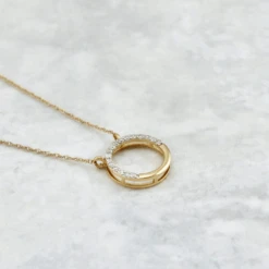 Collier Cercle En Or 10K Et Diamants 2 Collier Cercle En Or 10K Et Diamants -Mathieu Blan Chard Soldes collier cercle en or 10k et diamants pco15683s collier cercle en or 10k et diamants 0 10 ctw mathieu blanchard mathieu blanchard joaillerie 1176262574