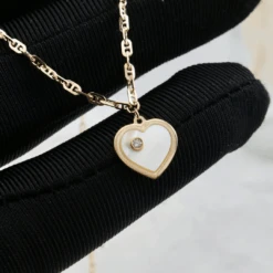 Collier Coeur Nacré En Or 10K -Mathieu Blan Chard Soldes collier coeur nacre en or 10k ar80 36 collier coeur en nacre en or 10k bijouterie mathieu blanchard mathieu blanchard joaillerie 1170887417