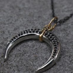 Collier Corne En Argent Sterling, Or 14K Et Saphirs Noirs -Mathieu Blan Chard Soldes collier corne en argent sterling or 14k et saphirs noirs mathieu blanchard mathieu blanchard 39579314454776