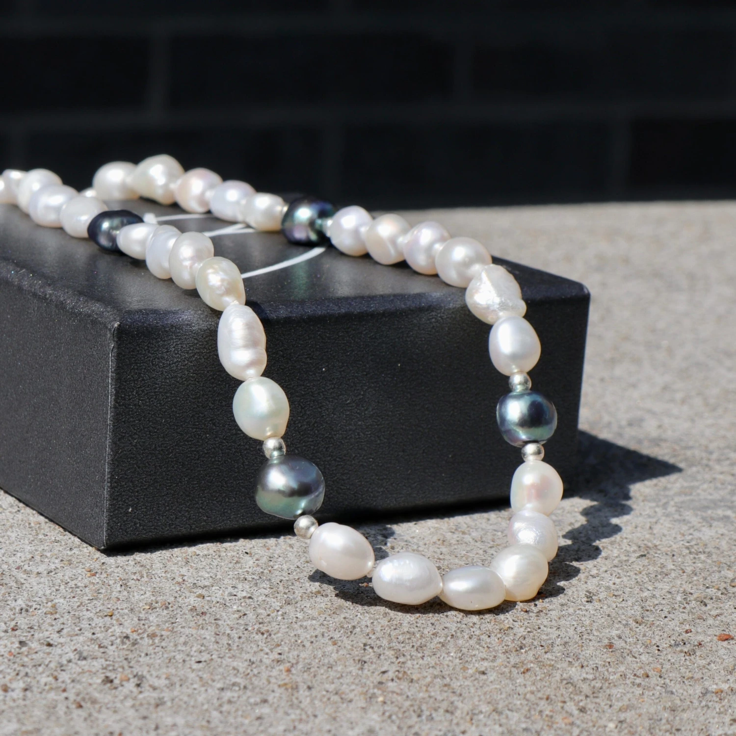 Collier de perles baroques Sérénité et argent sterling Collier De Perles Baroques Sérénité Et Argent Sterling -Mathieu Blan Chard Soldes collier de perles baroques serenite et argent sterling mathieu blanchard mathieu blanchard 39472447881464 scaled