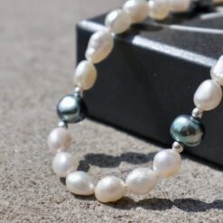 Collier De Perles Baroques Sérénité Et Argent Sterling 4 Collier De Perles Baroques Sérénité Et Argent Sterling -Mathieu Blan Chard Soldes collier de perles baroques serenite et argent sterling mathieu blanchard mathieu blanchard 39472447914232