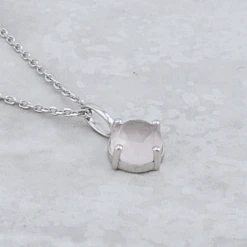 Collier En Argent Sterling Et Quartz Rose 2 Collier En Argent Sterling Et Quartz Rose -Mathieu Blan Chard Soldes collier en argent sterling et quartz rose argent sterling mathieu blanchard collier en argent sterling et quartz rose mathieu blanchard mathieu blanchard joaillerie 43614904975608