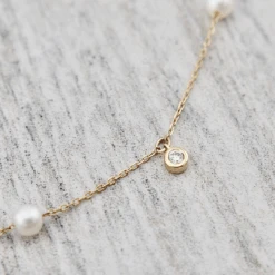 Collier En Or 14K Serti De Diamants Et Perles -Mathieu Blan Chard Soldes collier en or 14k serti de diamants et perles mathieu blanchard mathieu blanchard 40431740453112