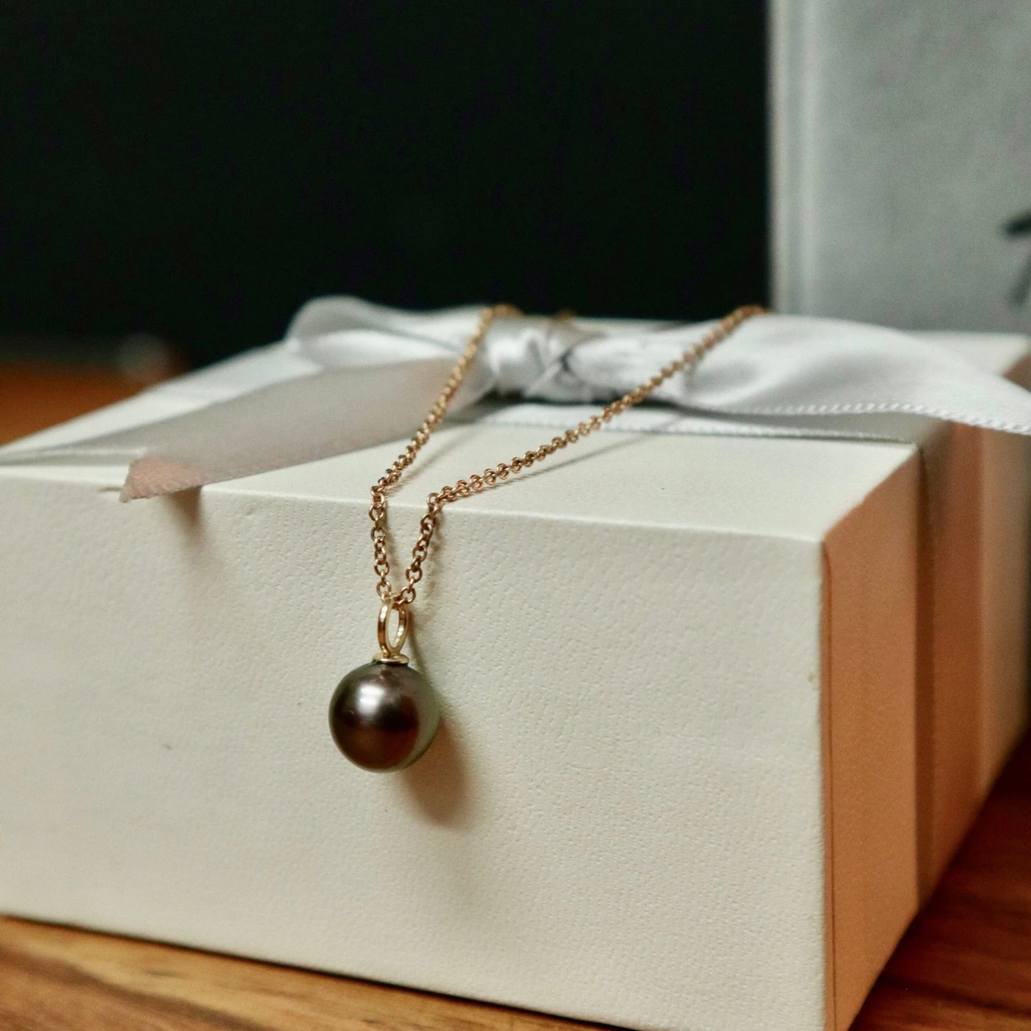 Collier perle de Tahiti et or 14K Collier Perle De Tahiti Et Or 14K -Mathieu Blan Chard Soldes collier perle de tahiti et or 14k or 14k 8 mm mathieu blanchard mathieu blanchard 39961978077432 scaled