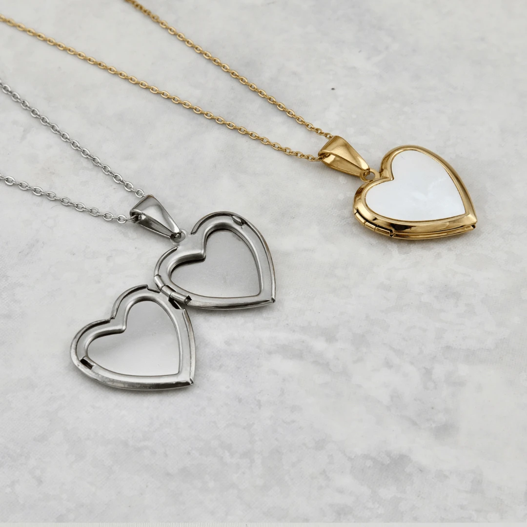 Collier porte-photos Coeur en acier Collier Porte-photos Coeur En Acier -Mathieu Blan Chard Soldes collier porte photos coeur en acier mathieu blanchard collier porte photos coeur en nacre de perle en acier inox mathieu blanchard joaillerie 1170887463