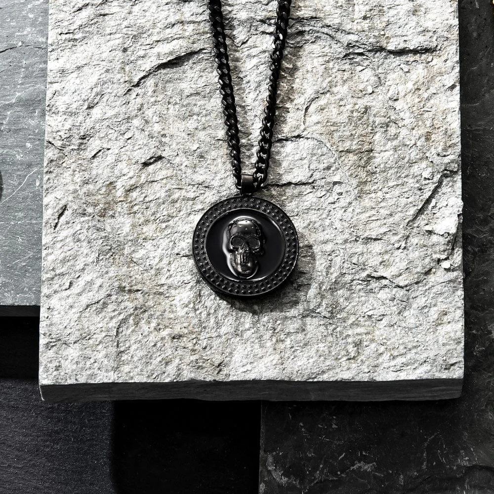 Collier Vulcan en acier Collier Vulcan En Acier -Mathieu Blan Chard Soldes collier vulcan en acier skeletonhd collier tete de mort vulcan en acier inox pour homme mathieu blanchard mathieu blanchard joaillerie 1170887099