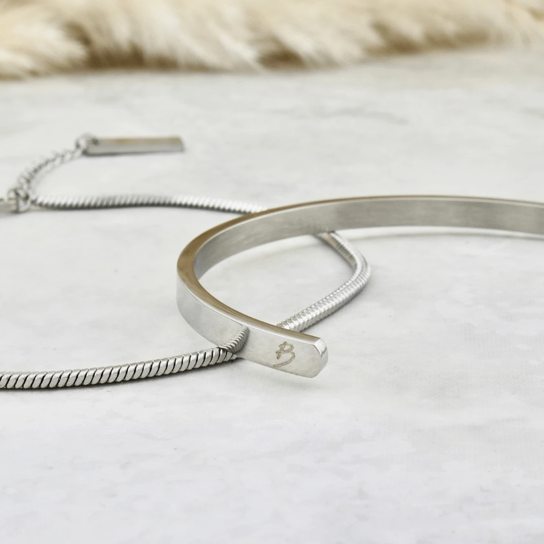 Duo de bracelets Cuff en acier Duo De Bracelets Cuff En Acier -Mathieu Blan Chard Soldes duo de bracelets cuff en acier mathieu blanchard duo de bracelets huff en acier inox noir collection la force mathieu blanchard joaillerie 43132596683000