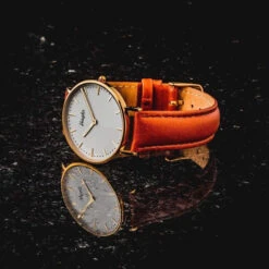 Montre Joseph En Cuir Tan -Mathieu Blan Chard Soldes haydn cuir montre joseph en cuir tan 36170534093048