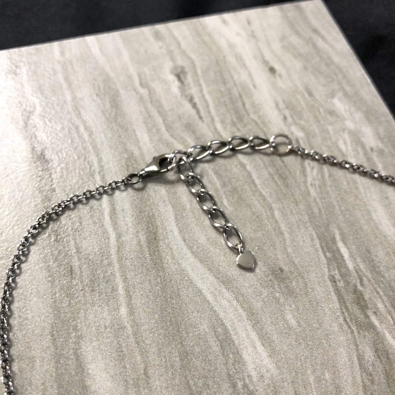 Collier Émail en argent et marcassites Collier Émail En Argent Et Marcassites -Mathieu Blan Chard Soldes larus argent 925 16 pouces collier en argent 925 et marcassites 36297197289720