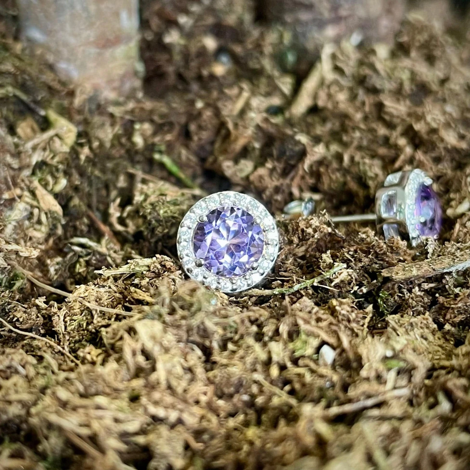 Boucles d'oreilles en argent sterling serties d'améthystes Boucles D'oreilles En Argent Sterling Serties D'améthystes -Mathieu Blan Chard Soldes larus boucles d oreilles boucles d oreilles en argent sterling serties d amethystes 37486809907448