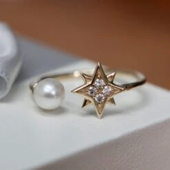 Bague Étoile Du Nord En Or 10K, Perle Et Moissanites -Mathieu Blan Chard Soldes mathieu blanchard bague etoile du nord en or 10k perle et moissanites 38990699790584