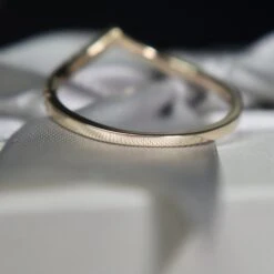 Bague V En Or 10K Et Moissanites -Mathieu Blan Chard Soldes mathieu blanchard bague v en or 14k et moissanites 38990386692344