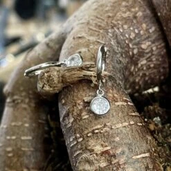 Boucles D'oreilles Huggies Classique Scintillants En Argent Sterling -Mathieu Blan Chard Soldes mathieu blanchard boucles d oreilles argent boucles d oreilles huggies classique scintillants en argent sterling 37487074181368